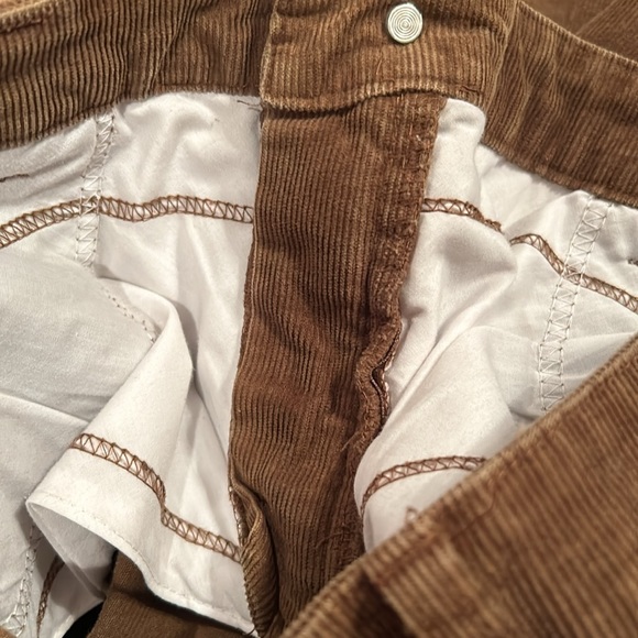 St John’s Bay sz 12 Boot Cut Brown Corduroys with Tummy Panel Secret Slender - Picture 8 of 8